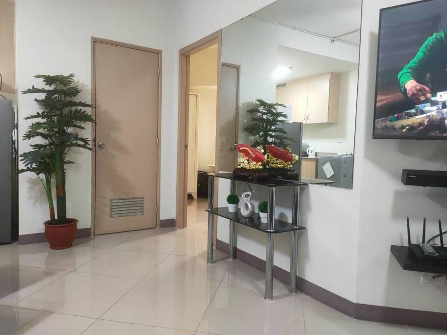 Field Residences Paranaque City Exteriör bild